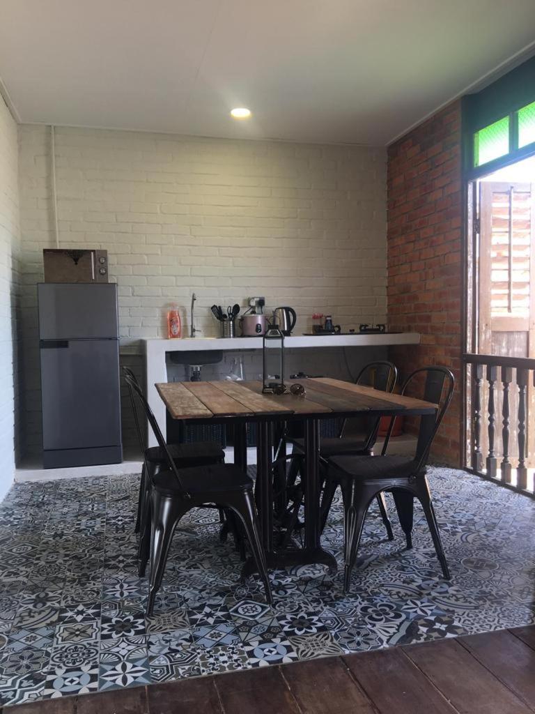 Sekepeng Penarek 佩纳利克村 外观 照片